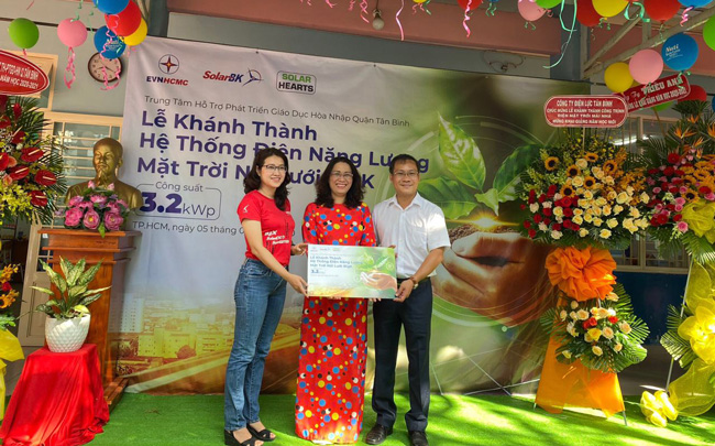 Điện mặt trời BigK (SolarBK) tiếp thêm “nắng” cho trẻ em có hoàn cảnh đặc biệt tại quận Tân Bình