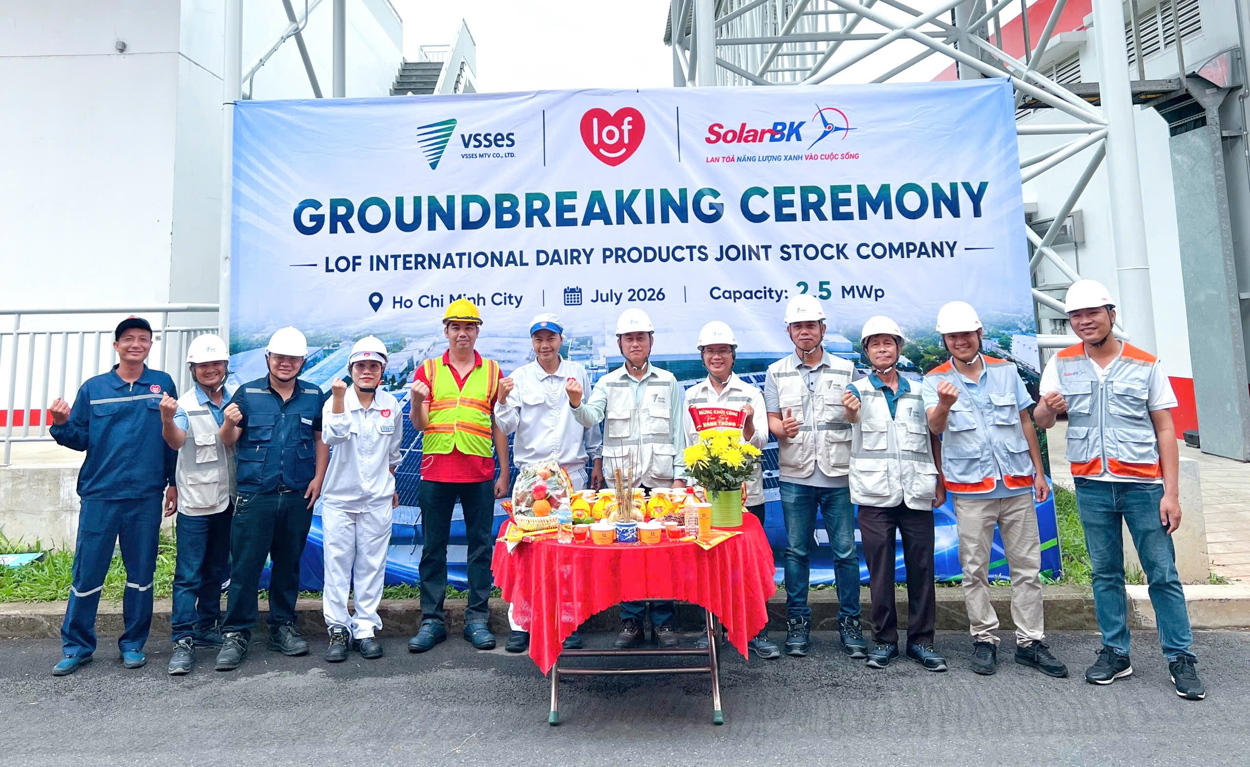 Khởi công dự án điện mặt trời áp mái 2,5 MWp tại Nhà máy Sữa Quốc tế LOF: Đồng hành cùng doanh nghiệp sữa trên hành trình xanh hóa